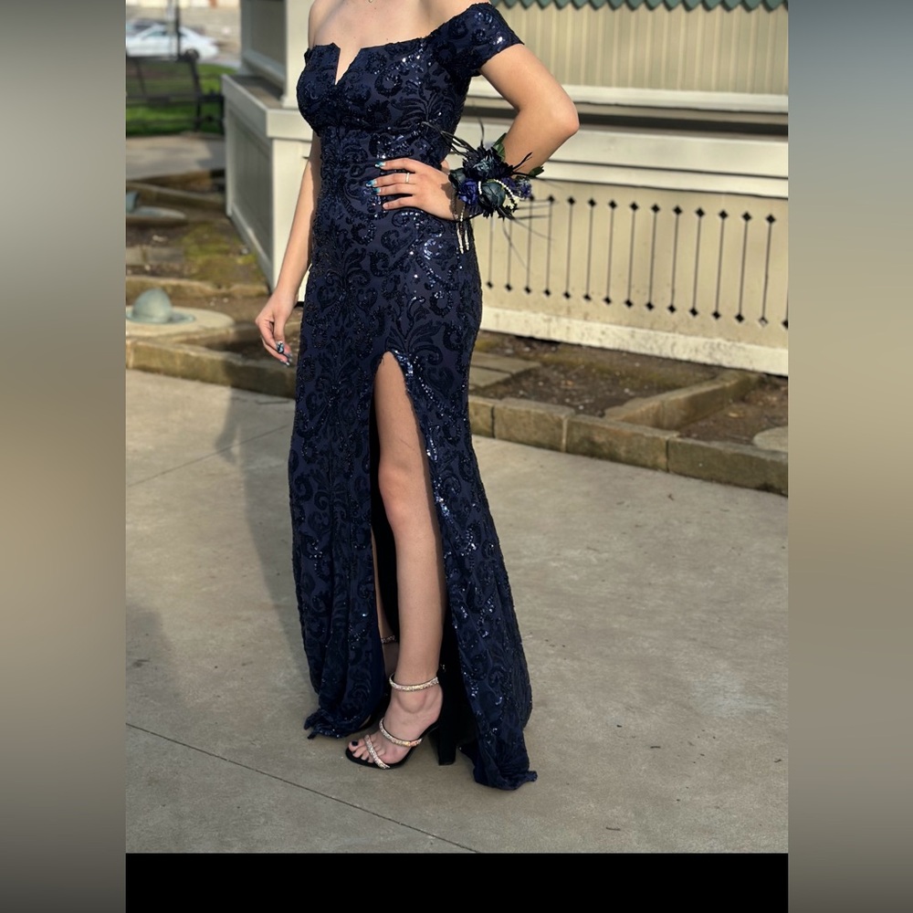 Deep blue prom dress. Size small. Windsor. Only worn once.